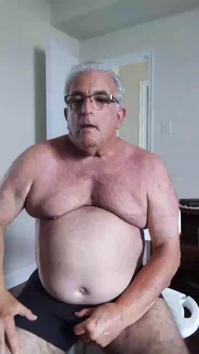 ShoreCock_69 live from United States