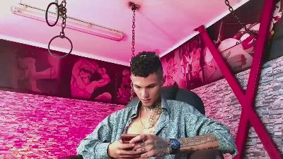 Stuart_Boy_ live from Colombia