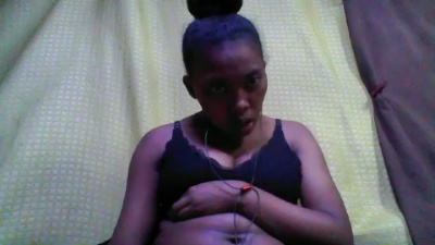 Tahiriniah live from Madagascar
