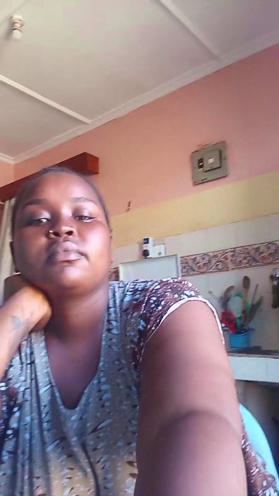 Thickyana live from Kenya