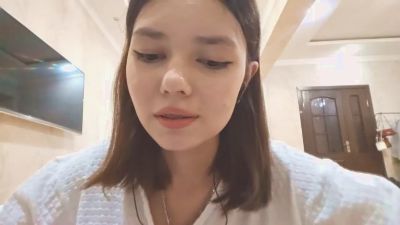 ValerieChavous live from United States
