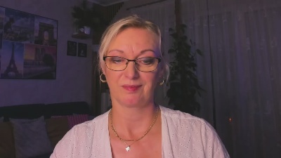 VanessaLUX live from Germany