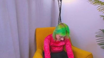 VickiFruchey live from France