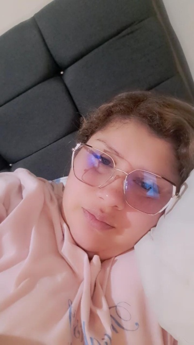 ViolettQueen live from United States