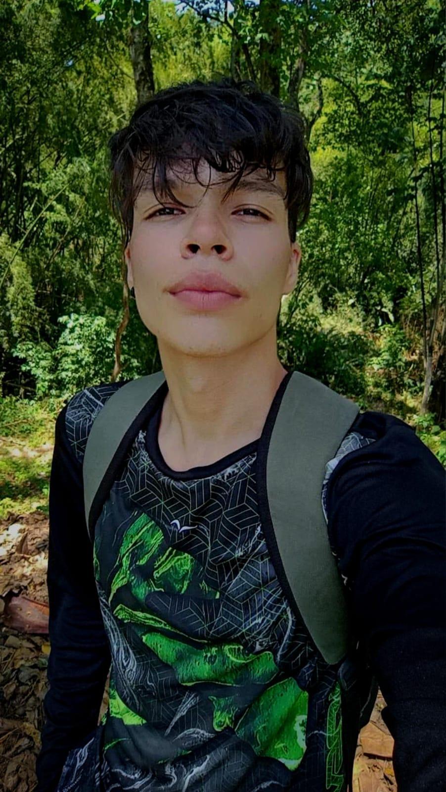 _luca_SG live from Colombia