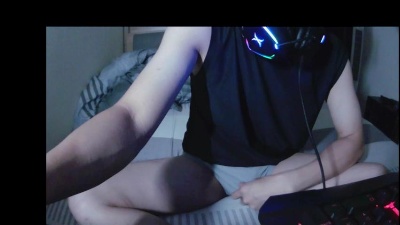 a33105432 live from Taiwan