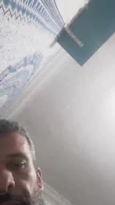 alejandro2228 live from Spain