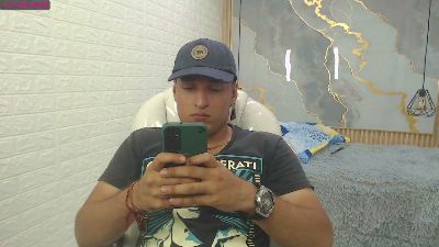 aresthestalion1 live from Colombia