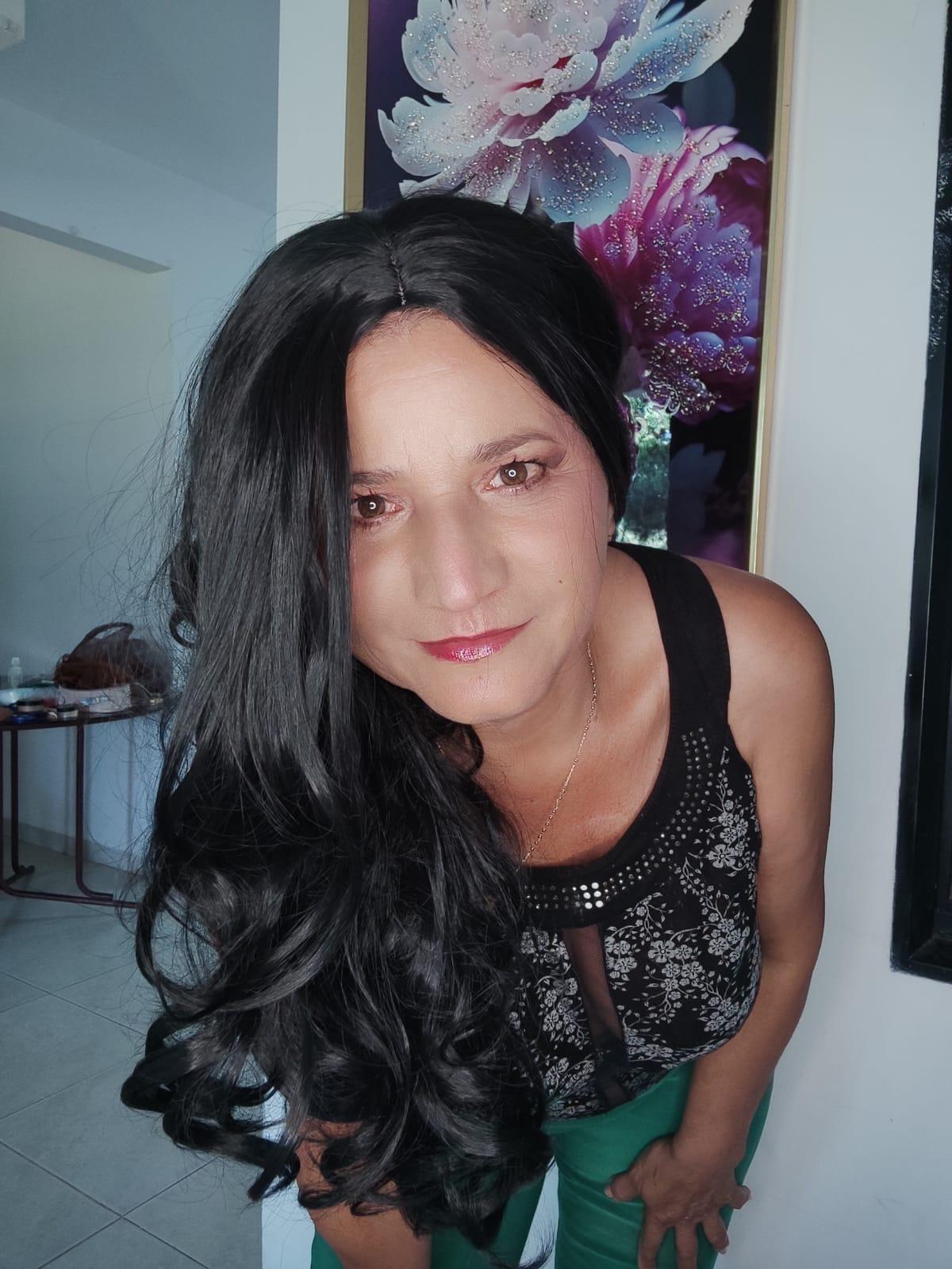 ashlyinparis69 live from Colombia