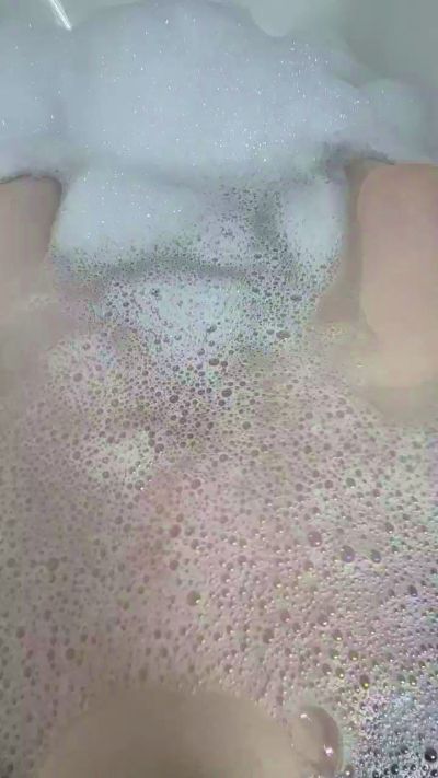 babe189 live from United Kingdom