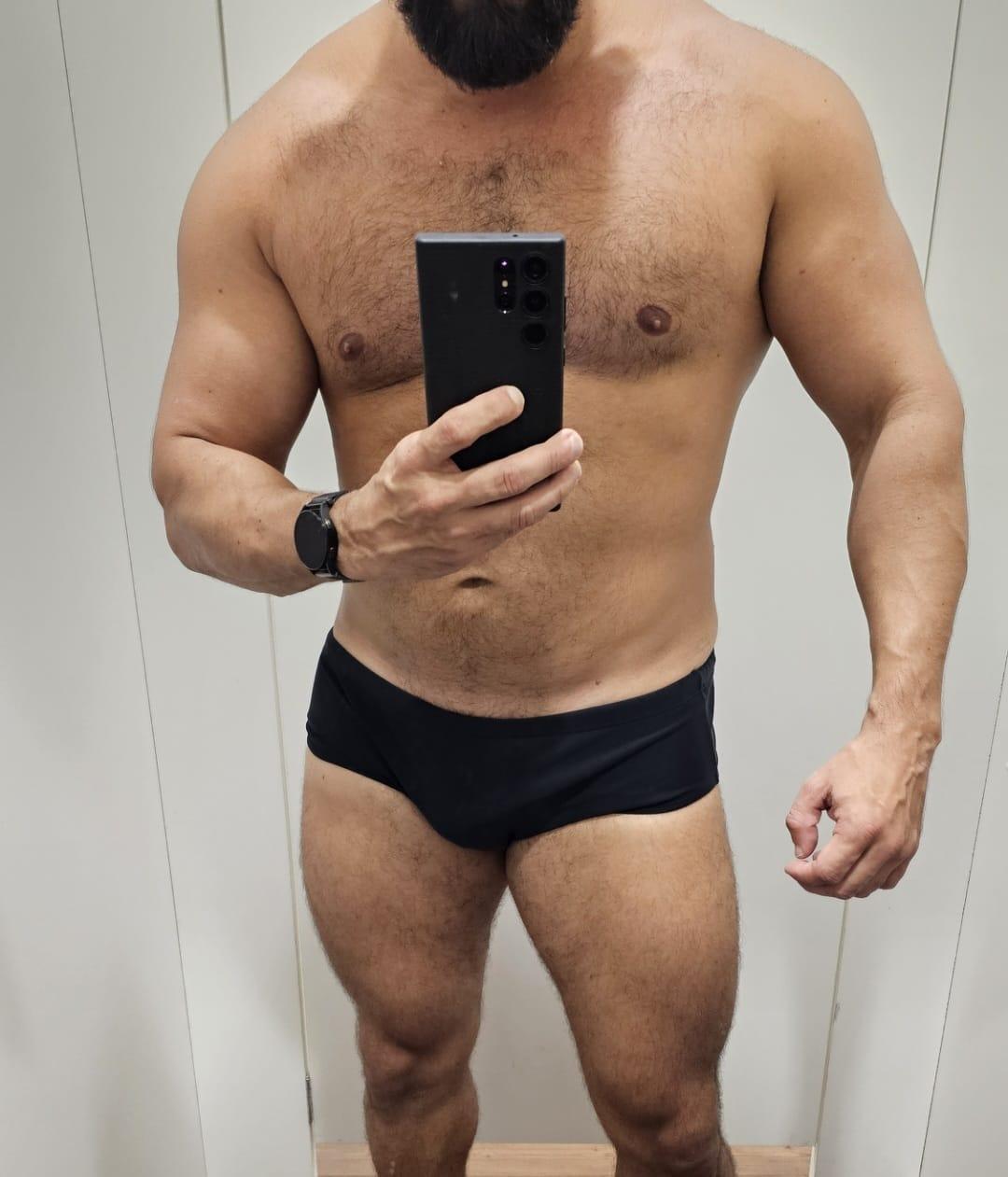 beard_man_sexy live from Brazil