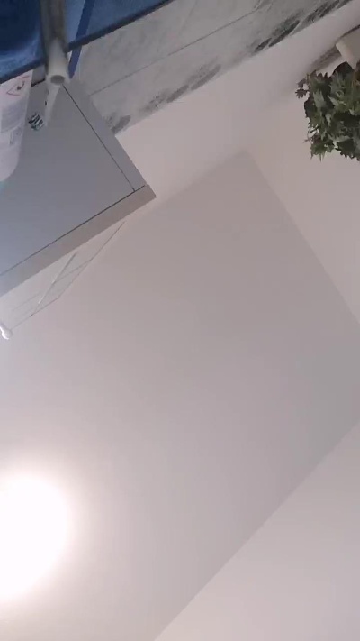biondino____ live from Italy