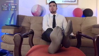 bradleycolton live from Colombia