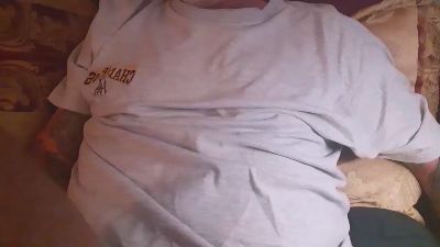 cavebaby31 live from United States