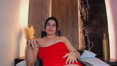 evelin_lopezz live from United States