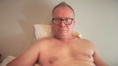 hunk722 live from United States