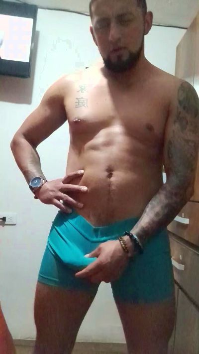 jack_01973 live from Colombia