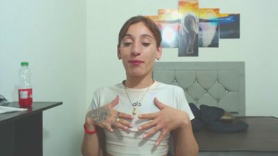kimmdolll live from Colombia