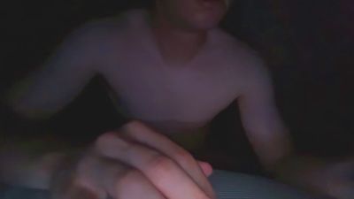 kinkyboi25 live from Netherlands