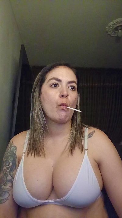ladykyhara live from Mexico