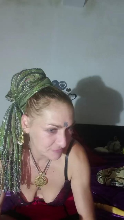 manuella19 live from France