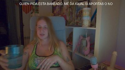pinkladyx2 live from Spain