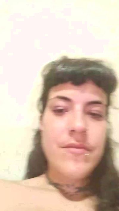 saldfnuik live from Spain