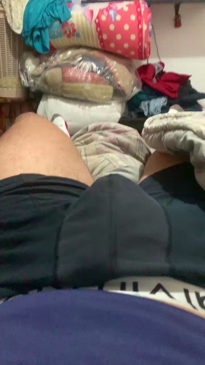 santi2031 live from Venezuela