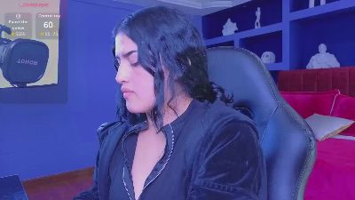 sari_belle live from Colombia