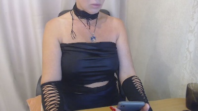 sexywitch30 live from Australia