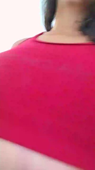 sweet_scarlett_ live from Chile