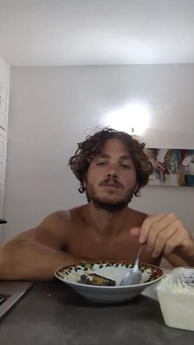 tony666sexy live from Spain