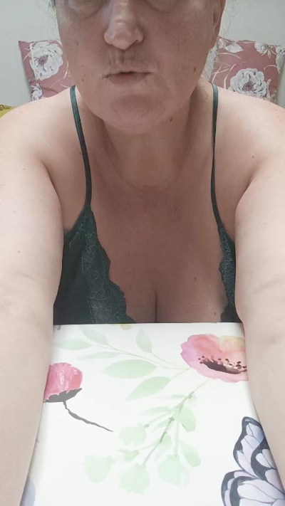 veronica237 live from Italy