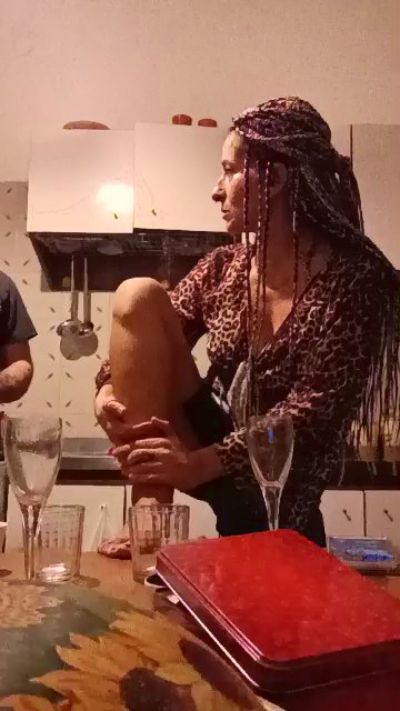 viola_viola live from Italy