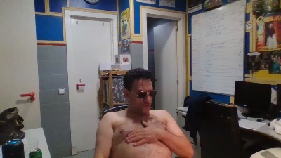 viteperro69 live from Spain