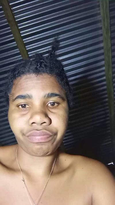 wendy204 live from Madagascar