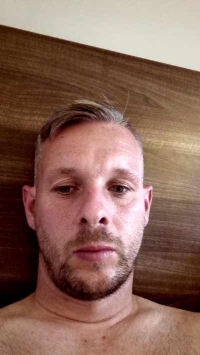 windowcleaner86 live from United Kingdom