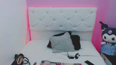 x_daniela_x live from Colombia